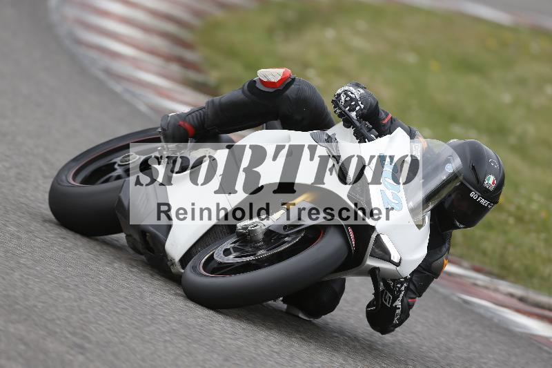 Archiv-2025/04 13.04.2025 Get Faster Caremotion ADR/Gruppe rot/302